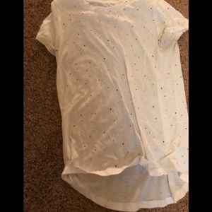 white polka dot t/shirt
